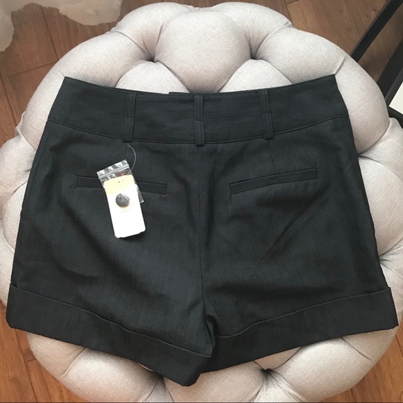 Forever 21 Charcoal Tailored Menswear Shorts - Picture 2 of 3